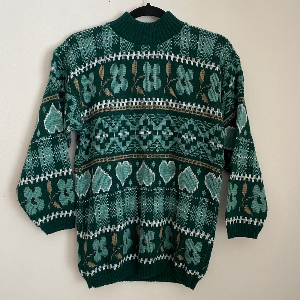 VINTAGE Hand Knit Sweater